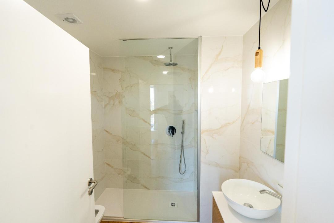 Photo of Bathroom in Estreito de Camara de Lobos