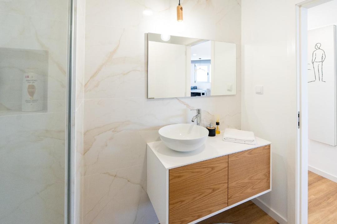 Photo of Bathroom in Estreito de Camara de Lobos