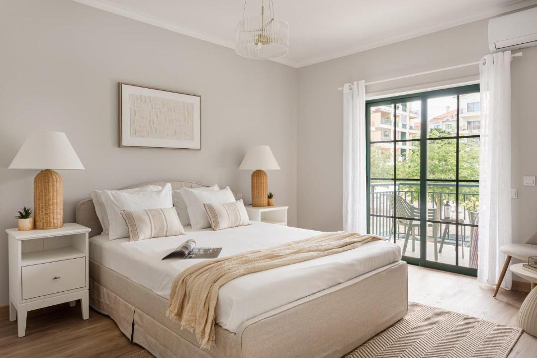 Photo of Bedroom in Carcavelos