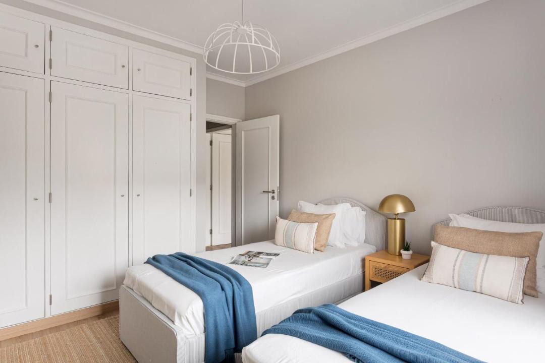 Photo of Bedroom in Carcavelos