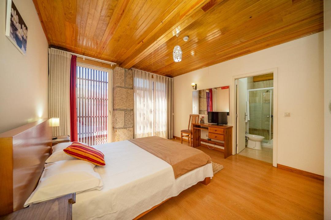 Photo of Bedroom in Povoa de Lanhoso