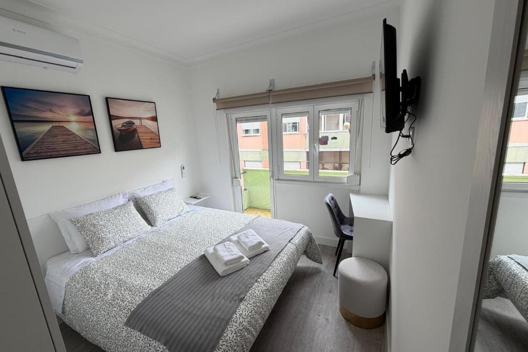 Photo of Bedroom in Cova da Piedade