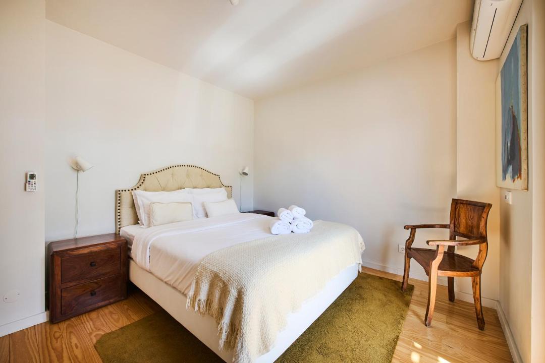 Photo of Bedroom in Charneca de Caparica e Sobreda