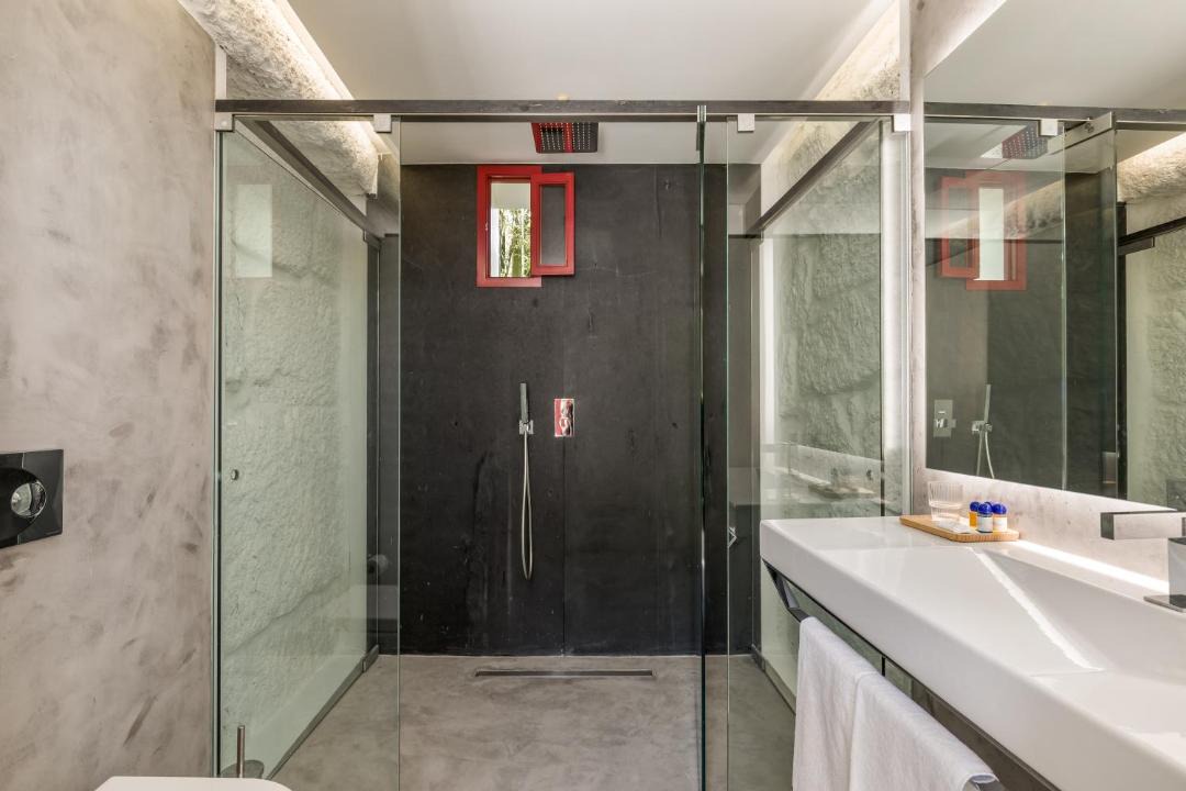 Photo of Bathroom in Marco de Canaveses