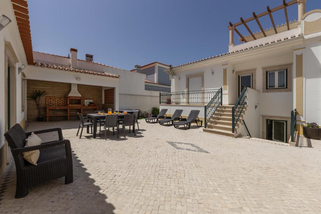 Photo of Patio Balcony in Atouguia da Baleia