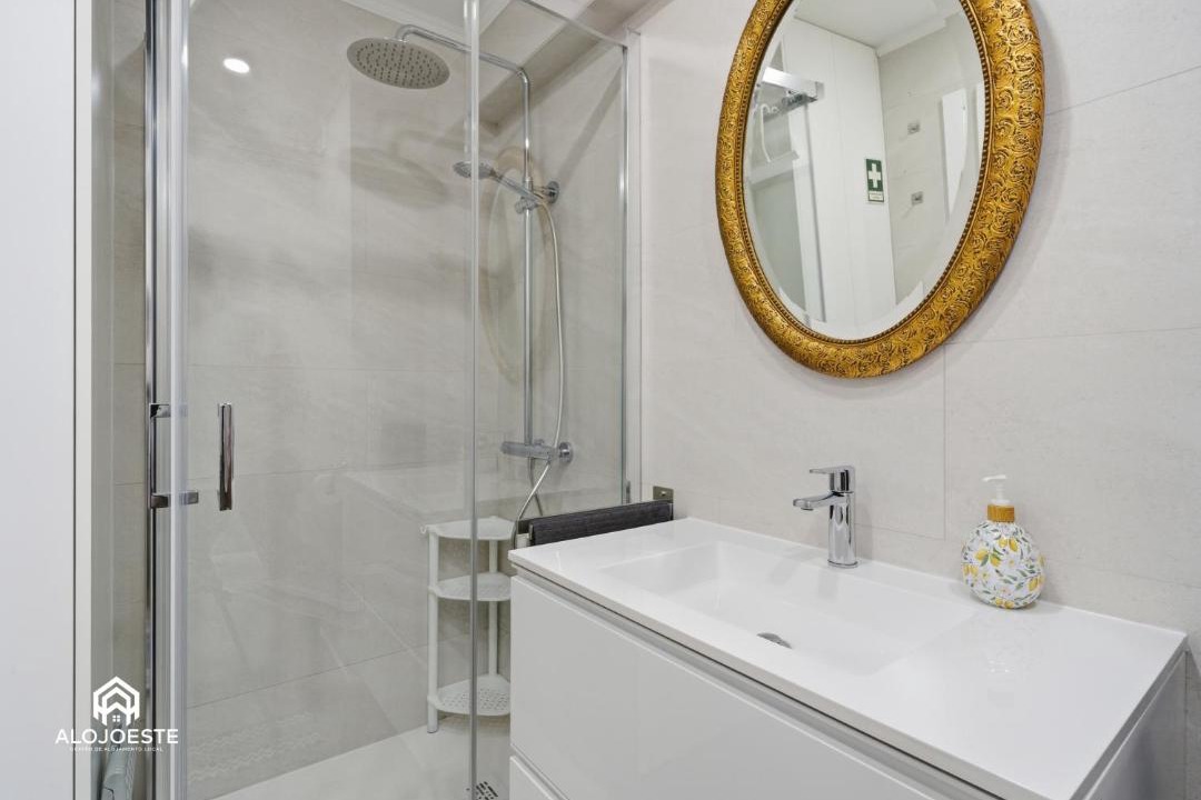 Photo of Bathroom in Praia de Santa Cruz