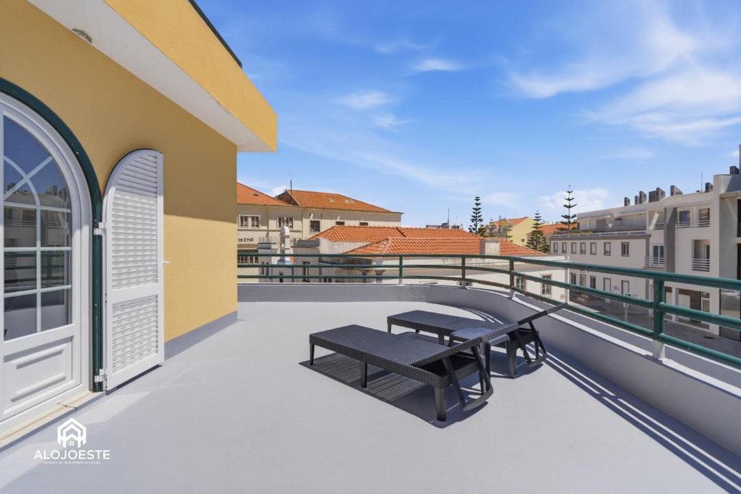 Photo of Patio Balcony in Praia de Santa Cruz