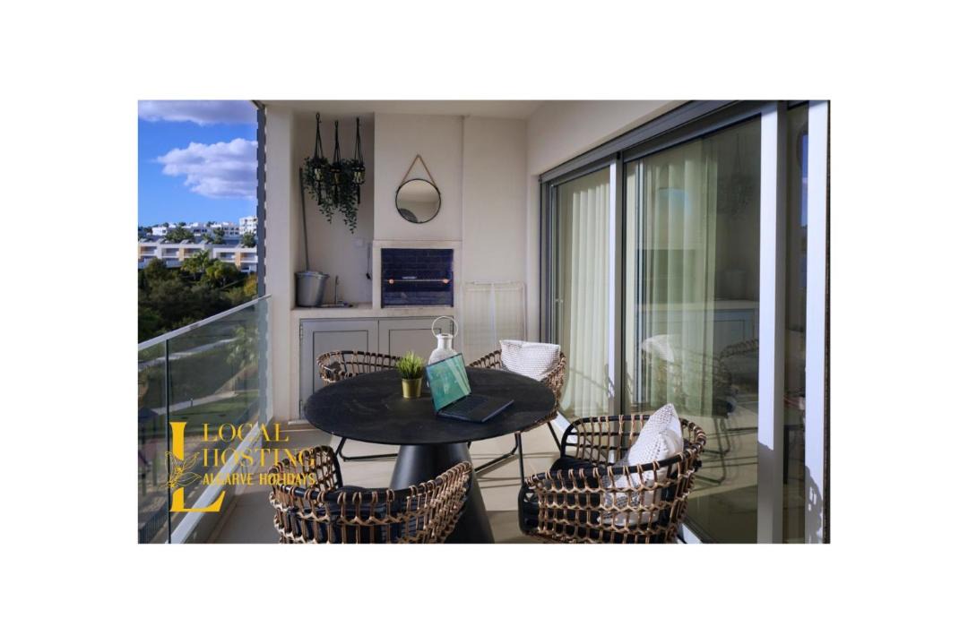 Photo of Patio Balcony in Correeira