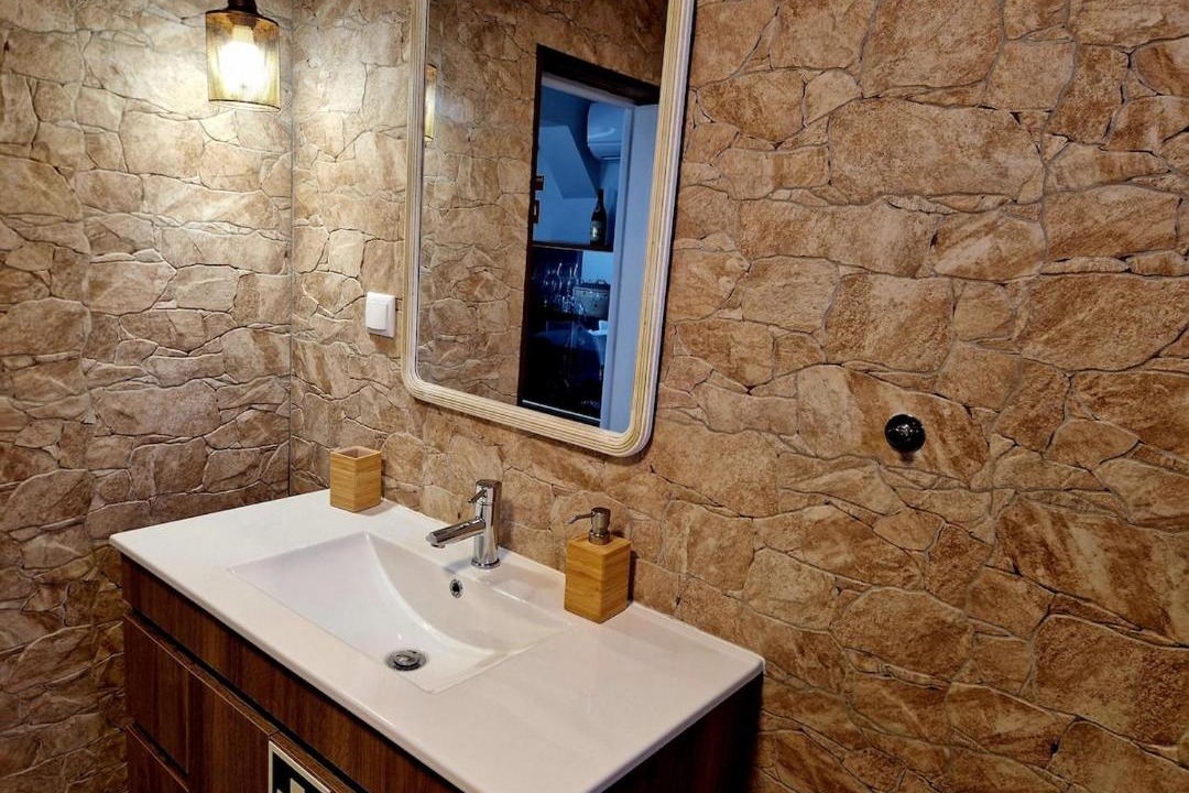 Photo of Bathroom in Pombal