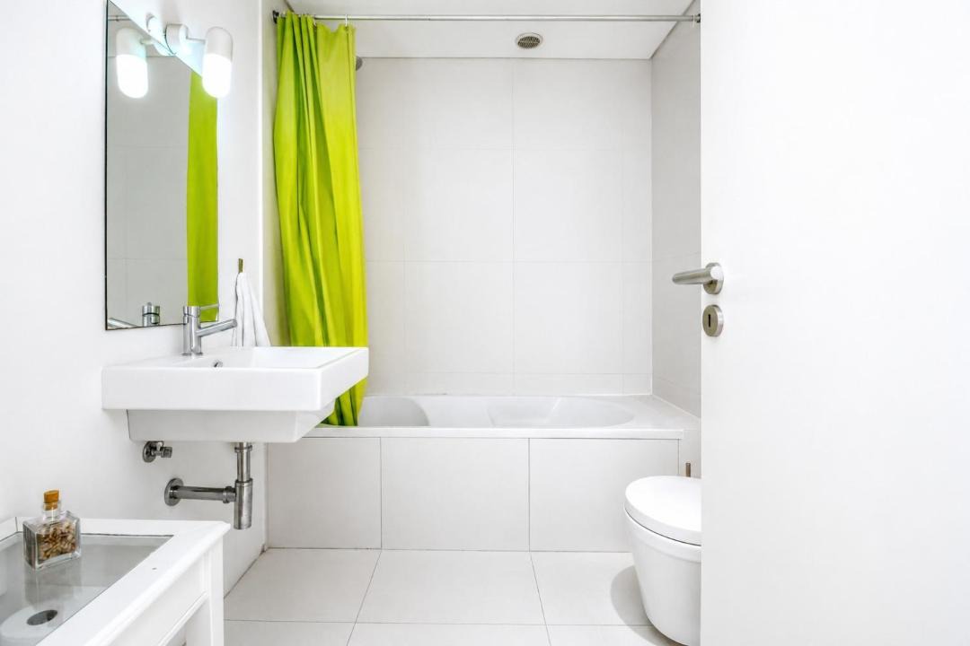 Photo of Bathroom in Coimbra City Centre