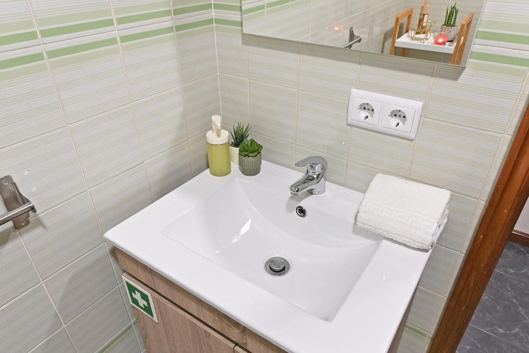 Photo of Bathroom in Vila Nova de Gaia