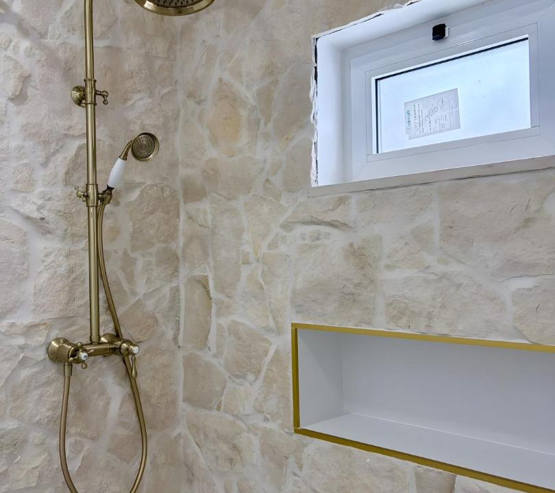Photo of Bathroom in Santo Estevao