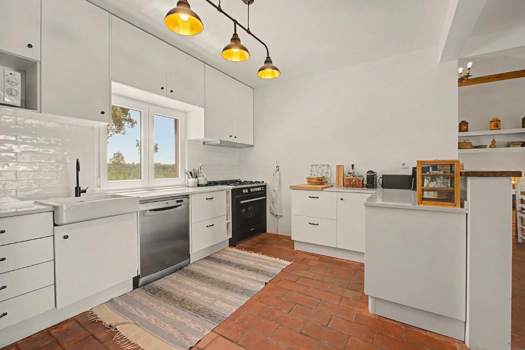Photo of Kitchen in Erra
