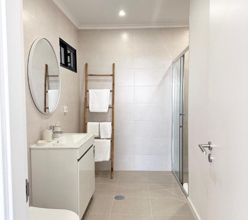 Photo of Bathroom in Canical