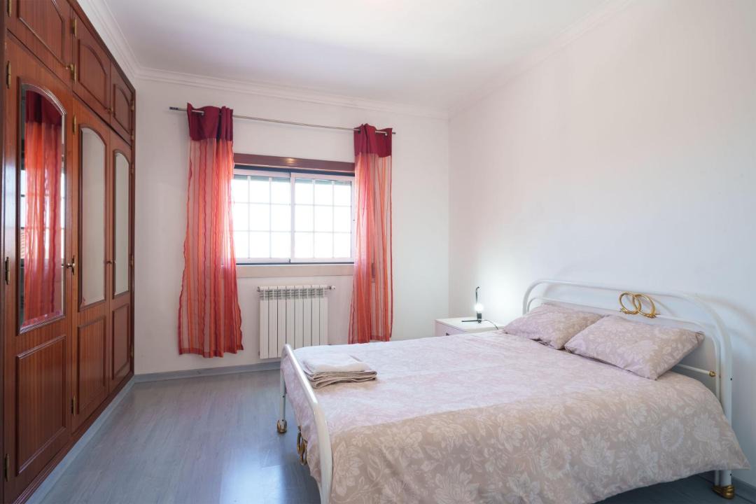 Photo of Bedroom in Arega