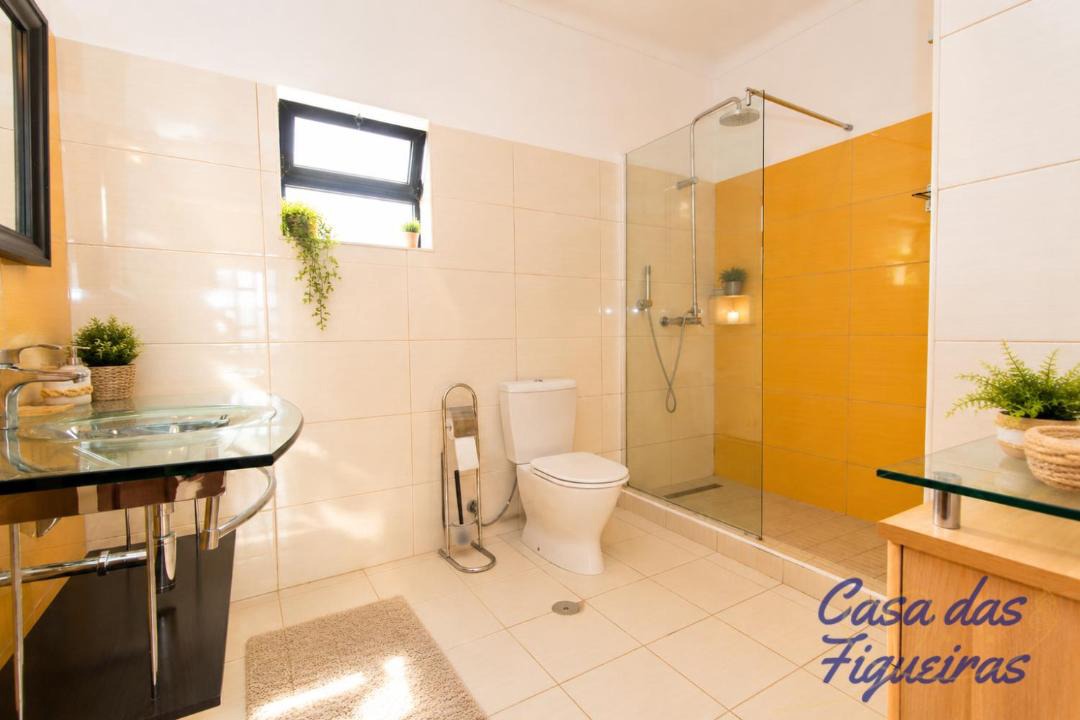 Photo of Bathroom in Vale de Parra