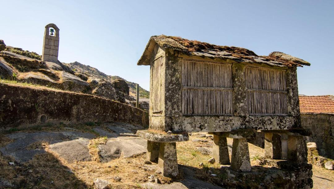 Photo of Others in Molares