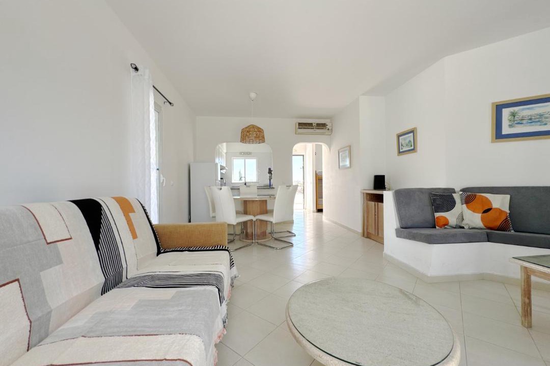 Photo of Livingroom in Alpouvar