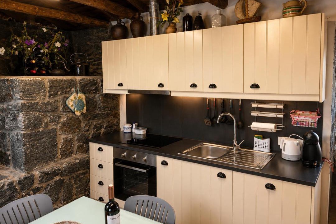 Photo of Kitchen in Sao Roque do Pico