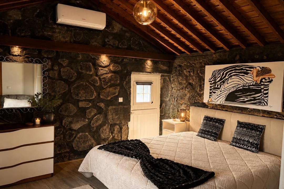 Photo of Bedroom in Sao Roque do Pico