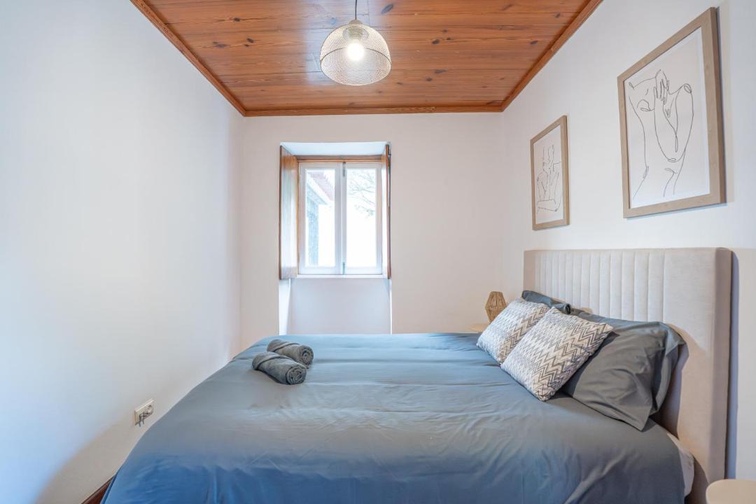 Photo of Bedroom in Angra do Heroismo