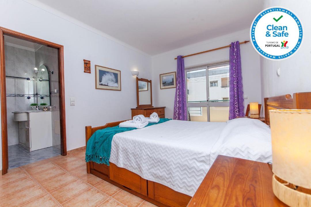 Photo of Bedroom in Albardeira