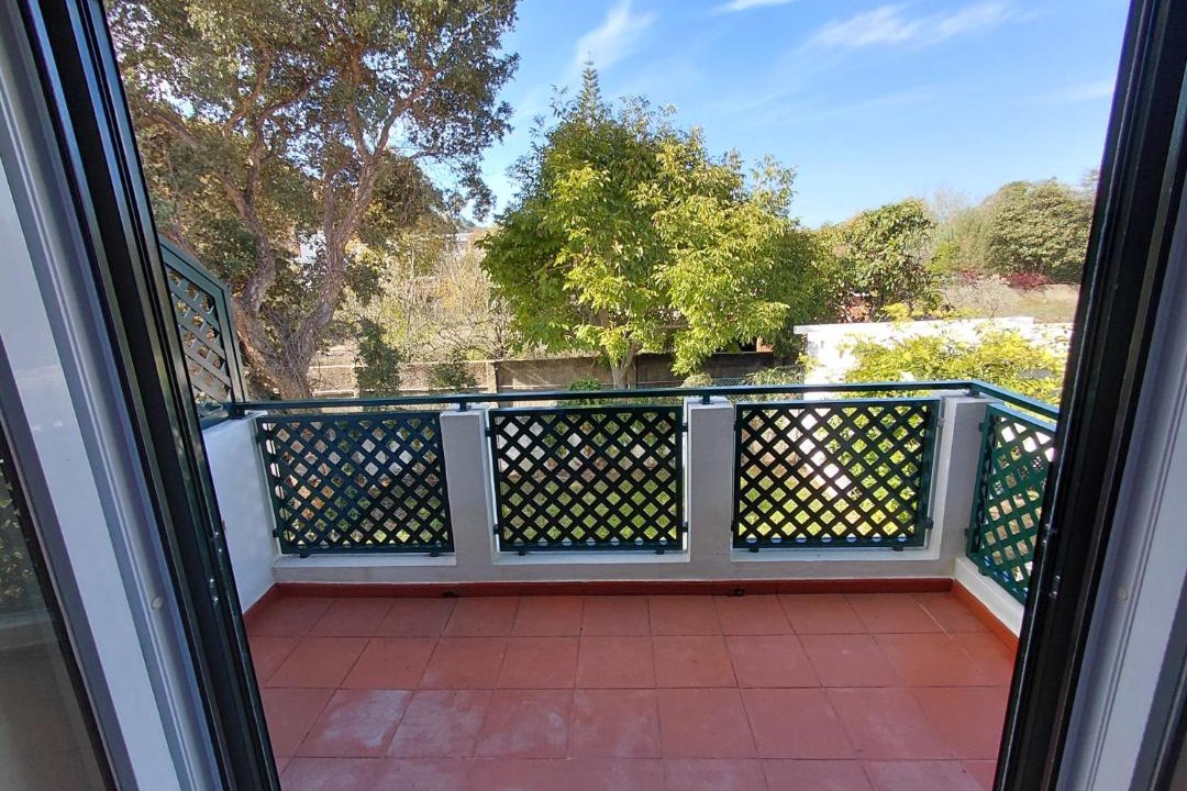 Photo of Patio Balcony in Eugaria