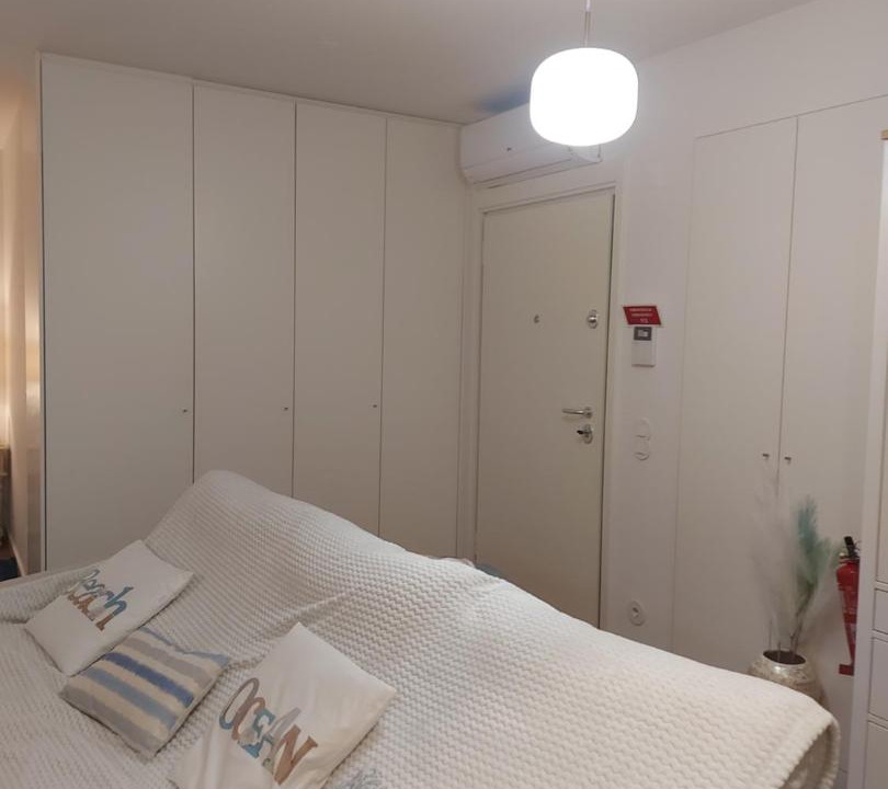 Photo of Bedroom in Linda-a-Velha