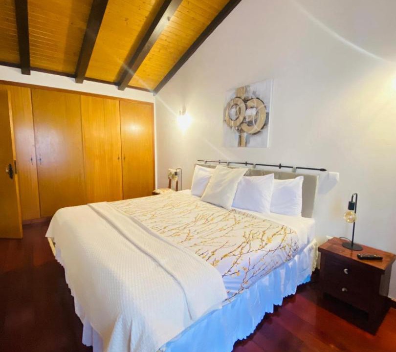 Photo of Bedroom in Mendiga