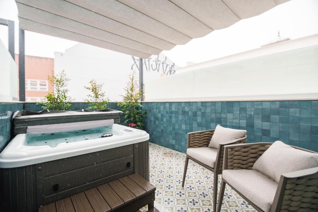Photo of Patio Balcony in Baixa