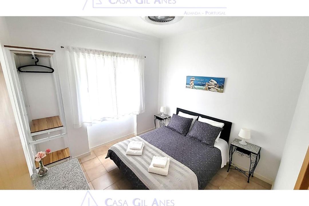Photo of Bedroom in Cova da Piedade
