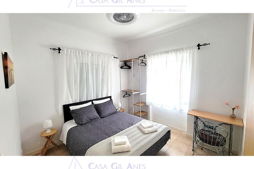 Photo of Bedroom in Cova da Piedade