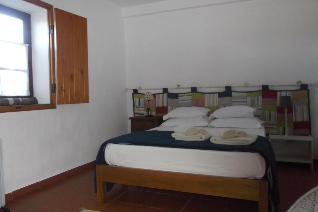 Photo of Bedroom in Sines