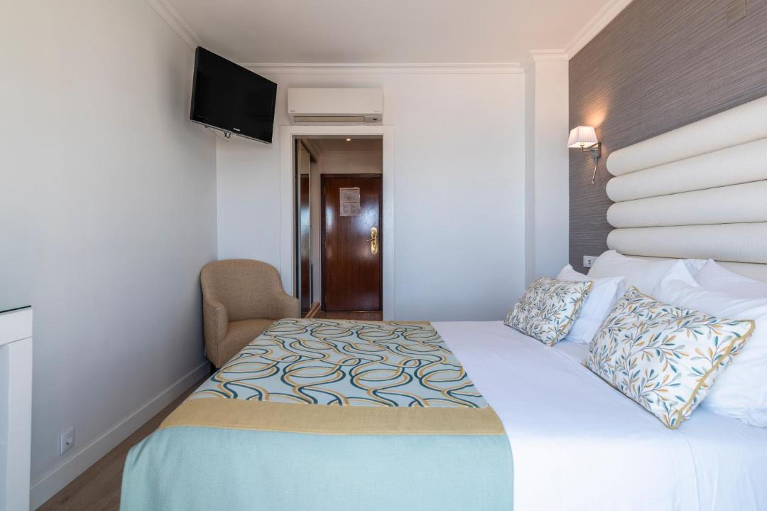Photo of Bedroom in Albufeira Old Town