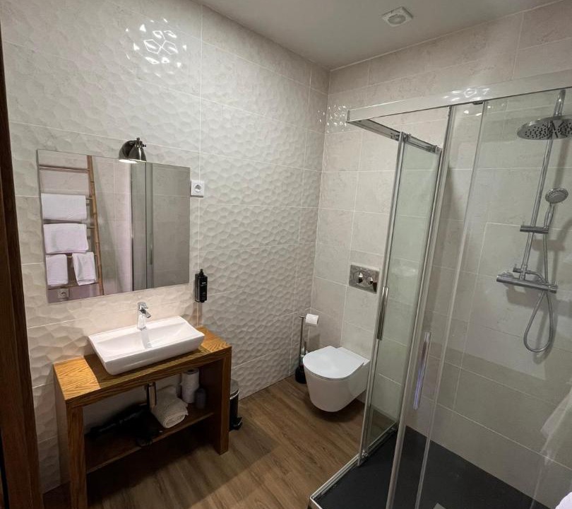Photo of Bathroom in Almeida