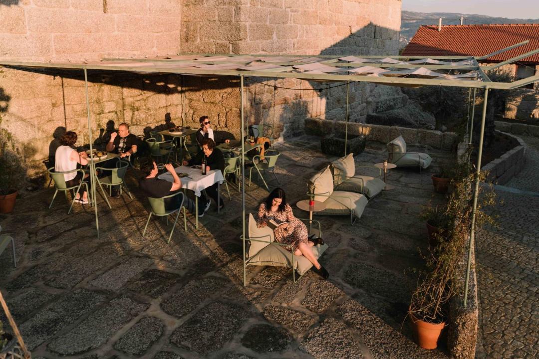 Photo of Others in Beijos
