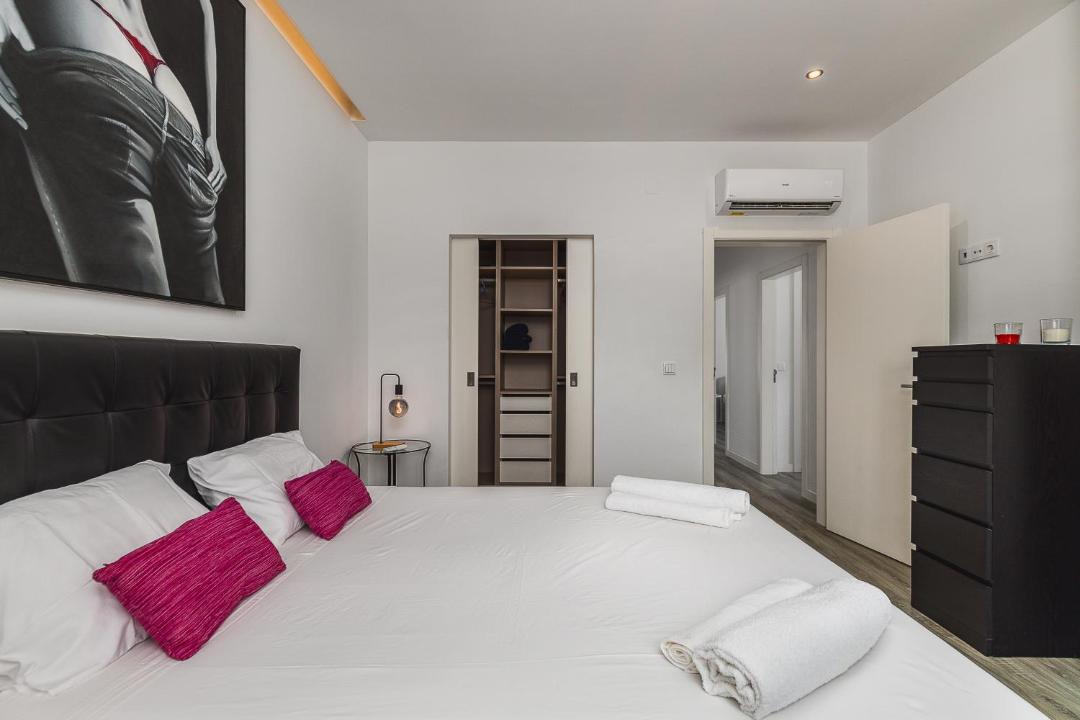 Photo of Bedroom in Corroios