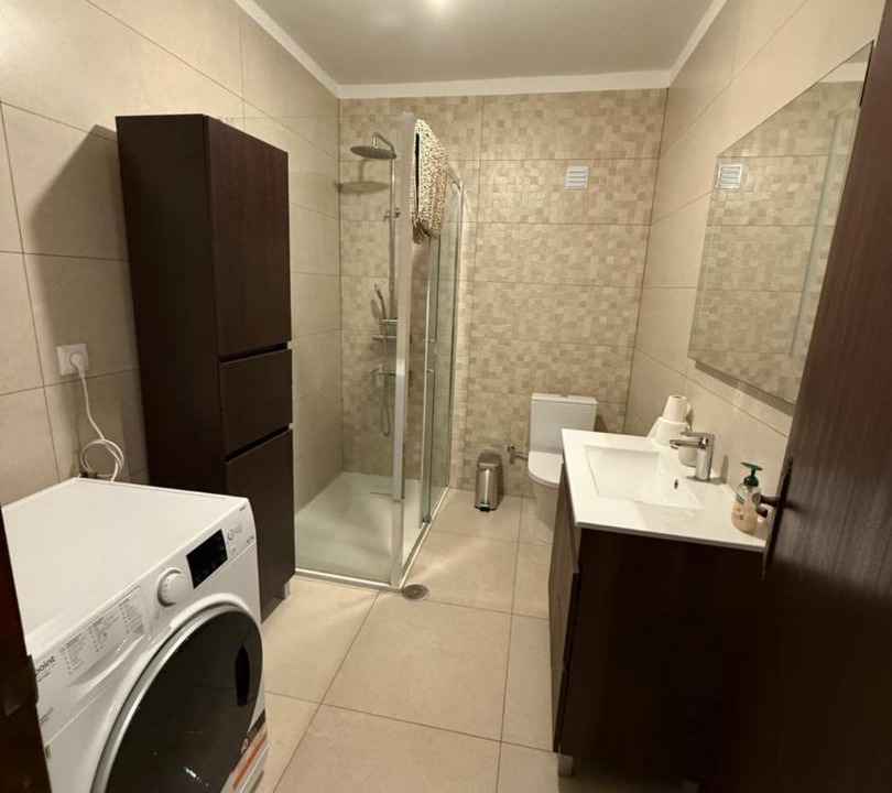 Photo of Bathroom in Tondela