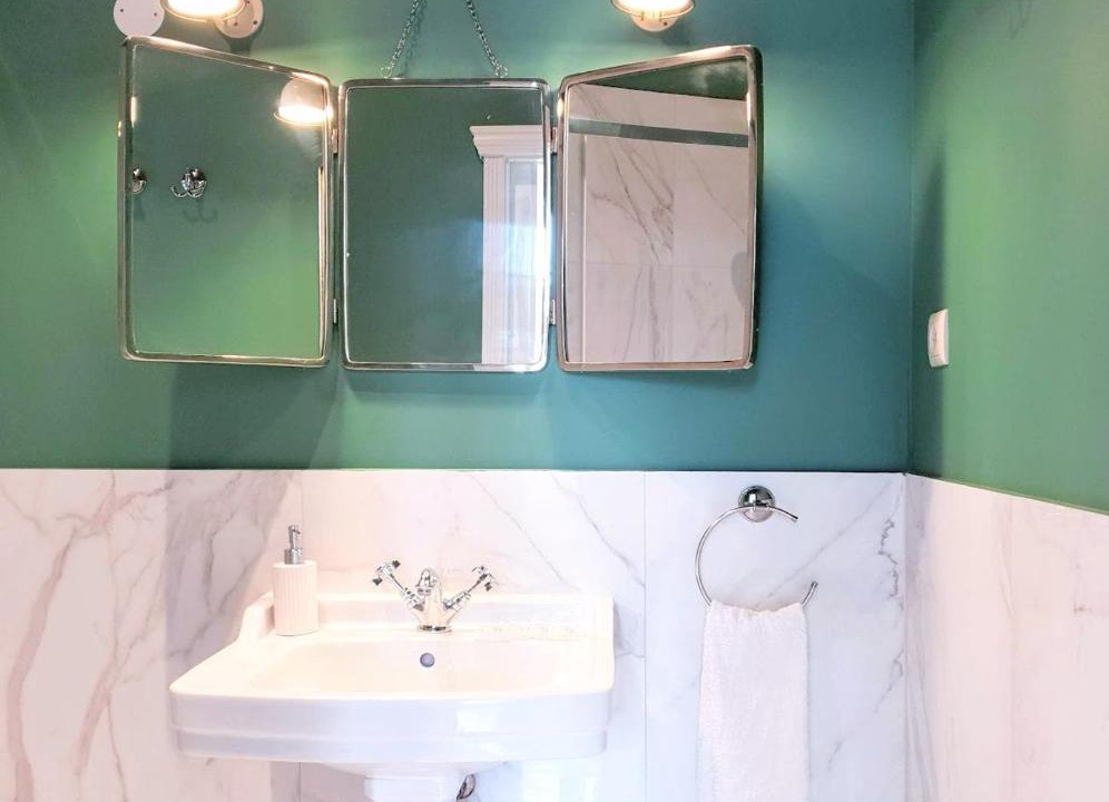 Photo of Bathroom in Oliveira do Douro