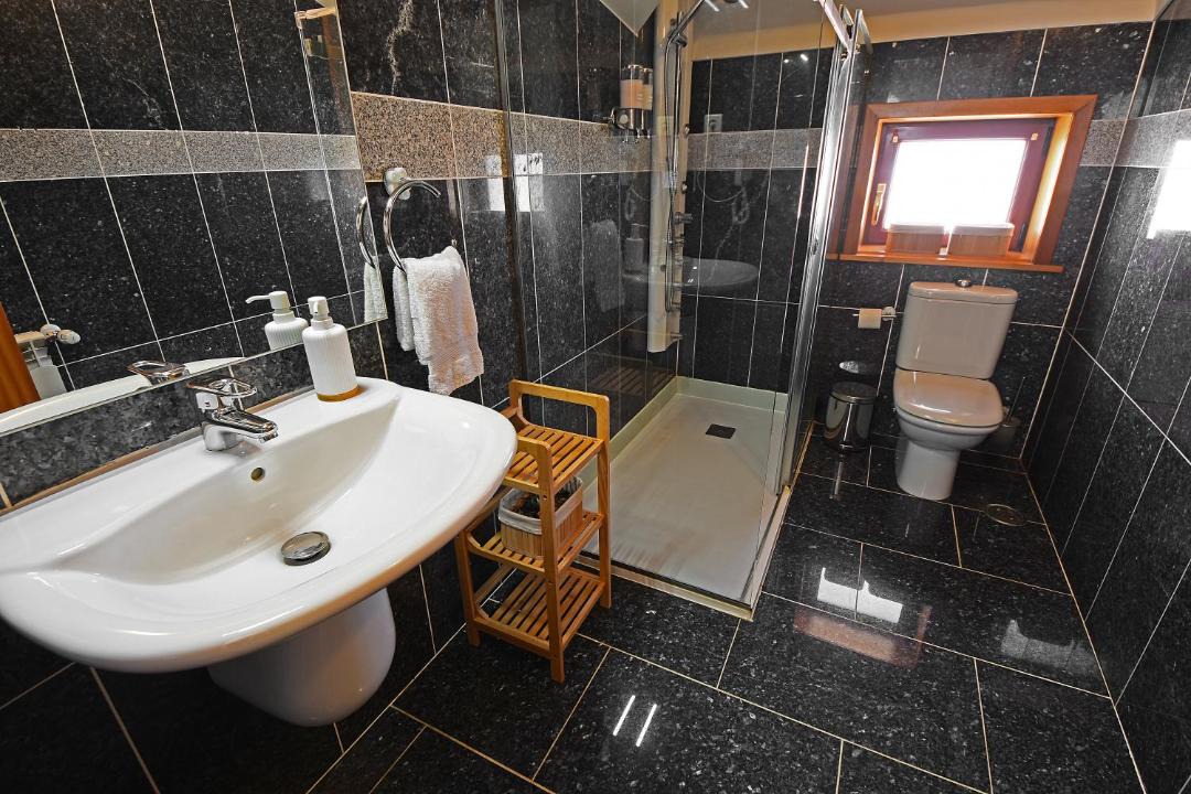 Photo of Bathroom in Mangualde