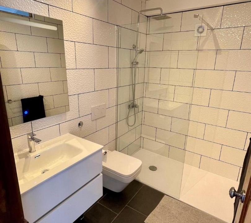 Photo of Bathroom in Corvo Island