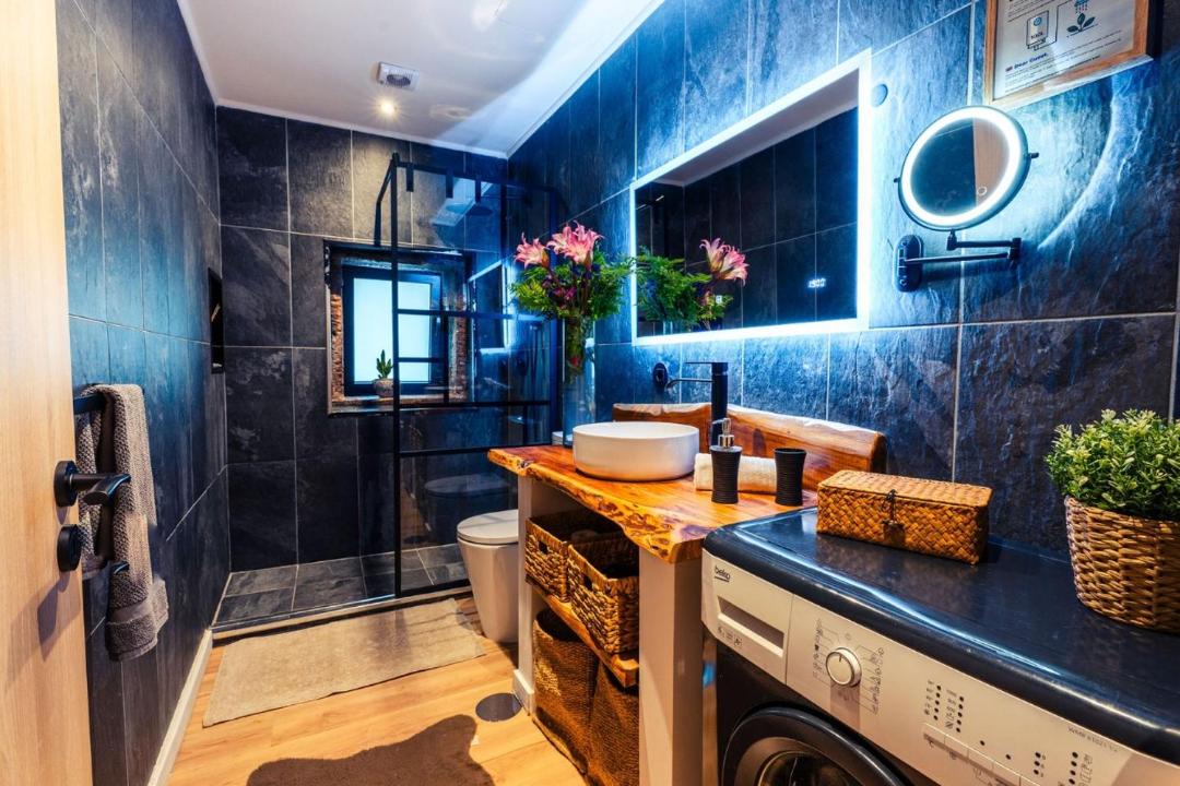 Photo of Bathroom in Trofa