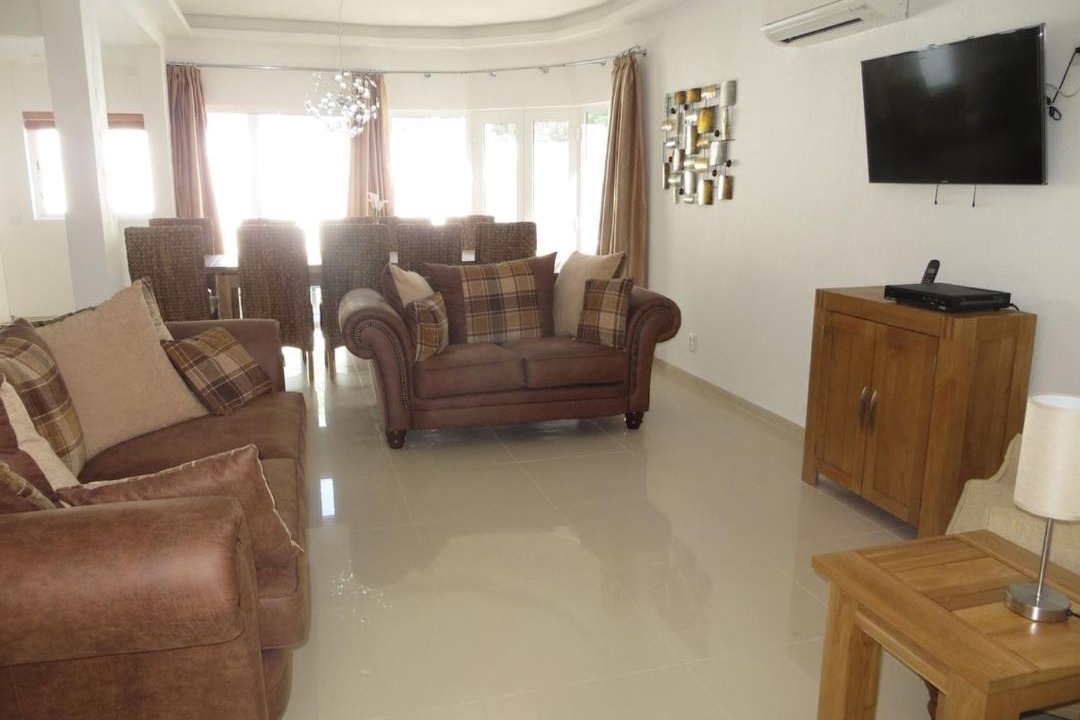 Photo of Livingroom in Quarteira