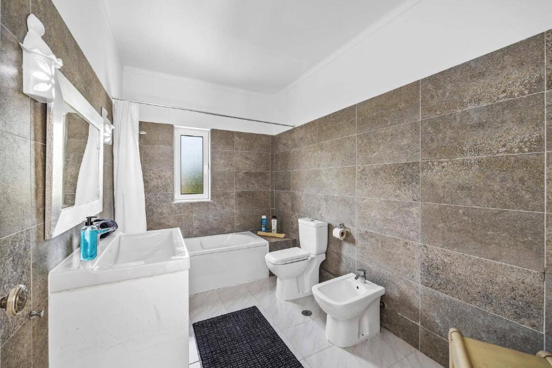 Photo of Bathroom in Caramujeira