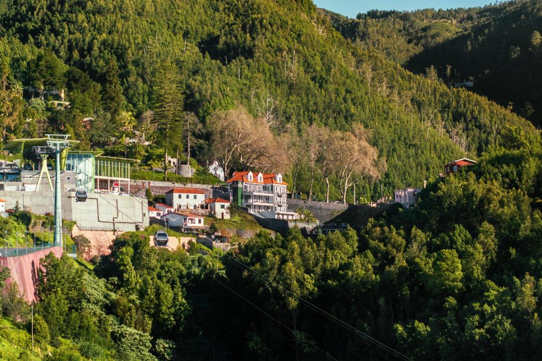 Photo of Others in Monte