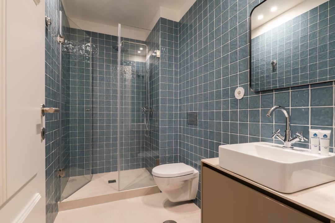 Photo of Bathroom in Oliveira do Castelo
