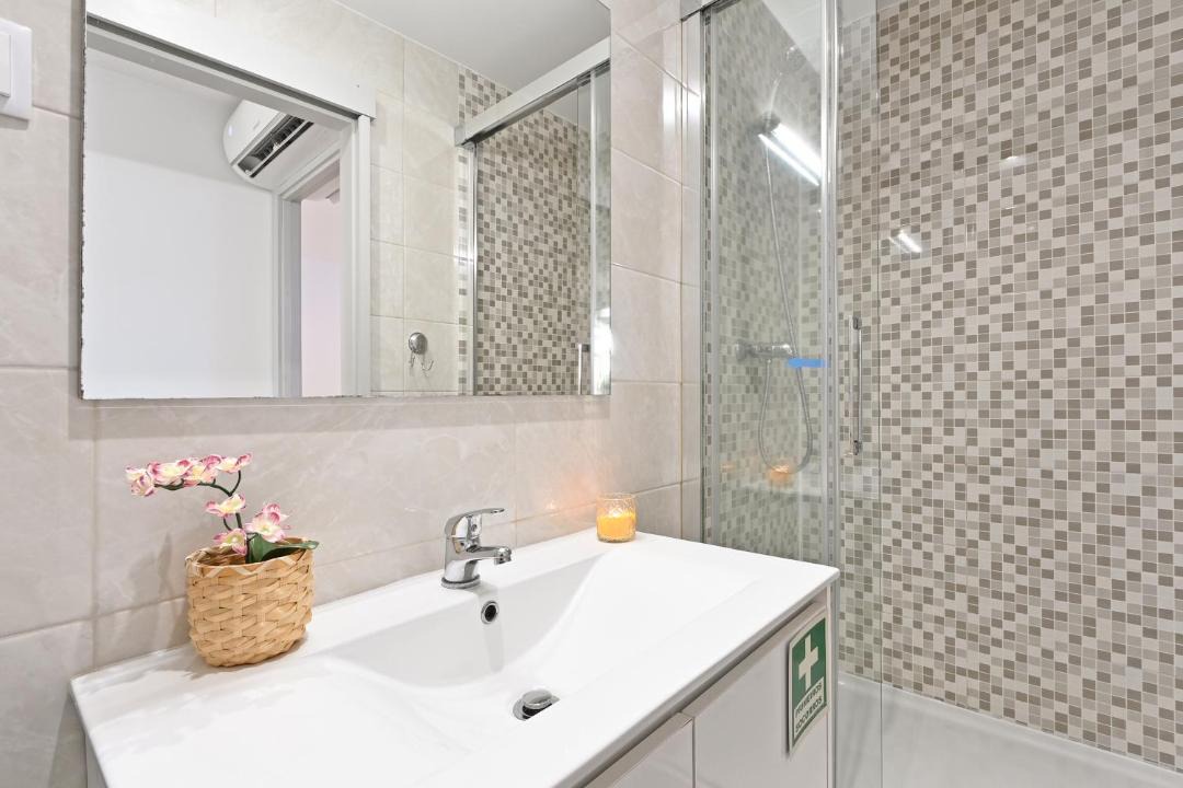 Photo of Bathroom in Lordelo do Ouro e Massarelos