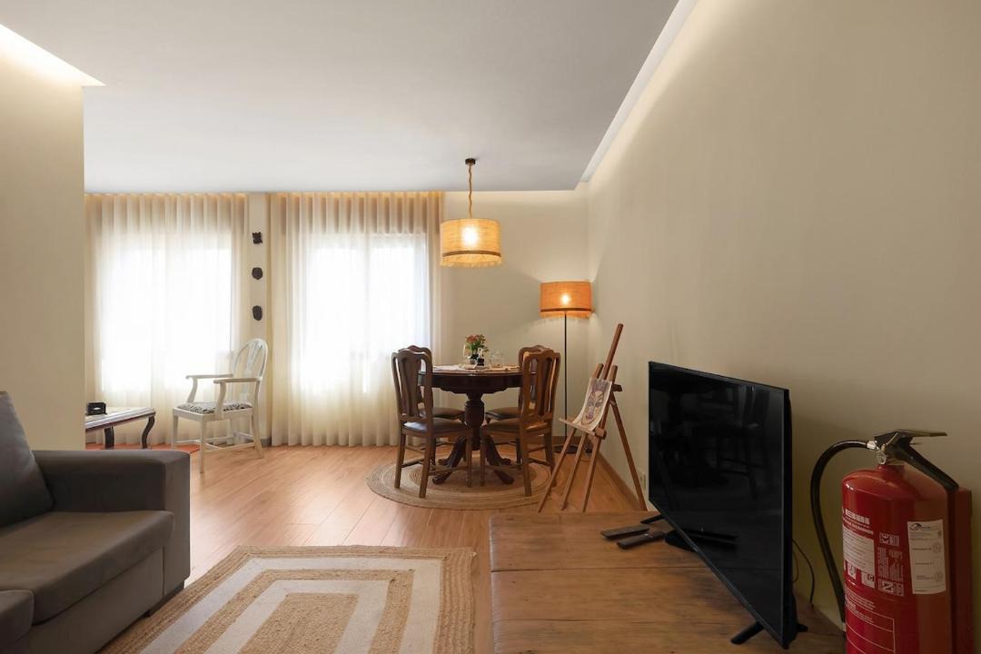 Photo of Livingroom in Santa Marinha