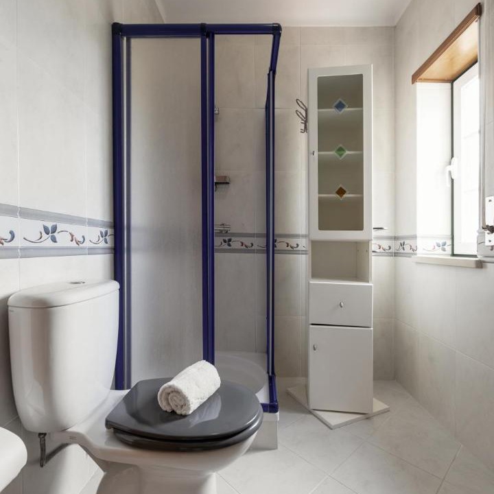 Photo of Bathroom in Atouguia da Baleia
