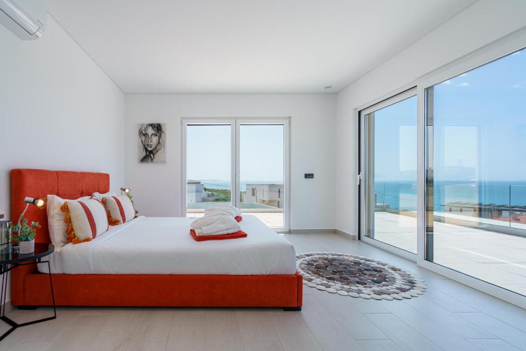 Photo of Bedroom in Atalaia de Cima